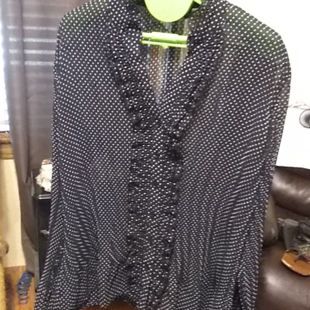Apt 9 blouse